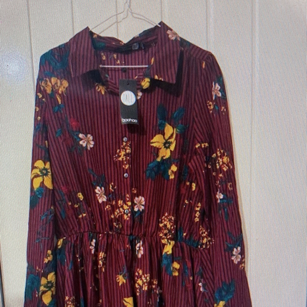 Boohoo Maroon Dress with Floral Accents